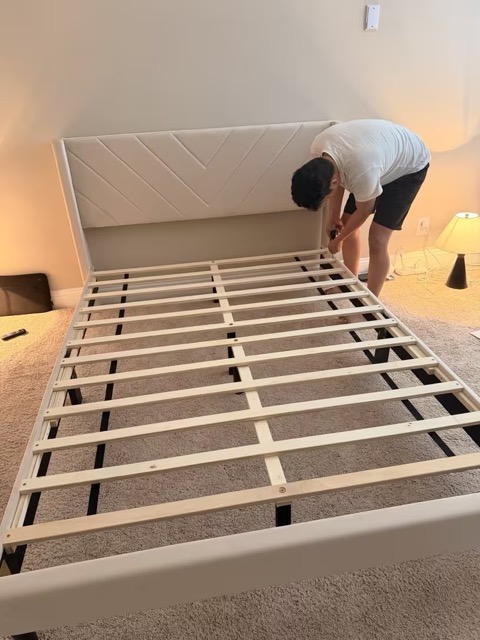 Bed frame queen (5) Medium